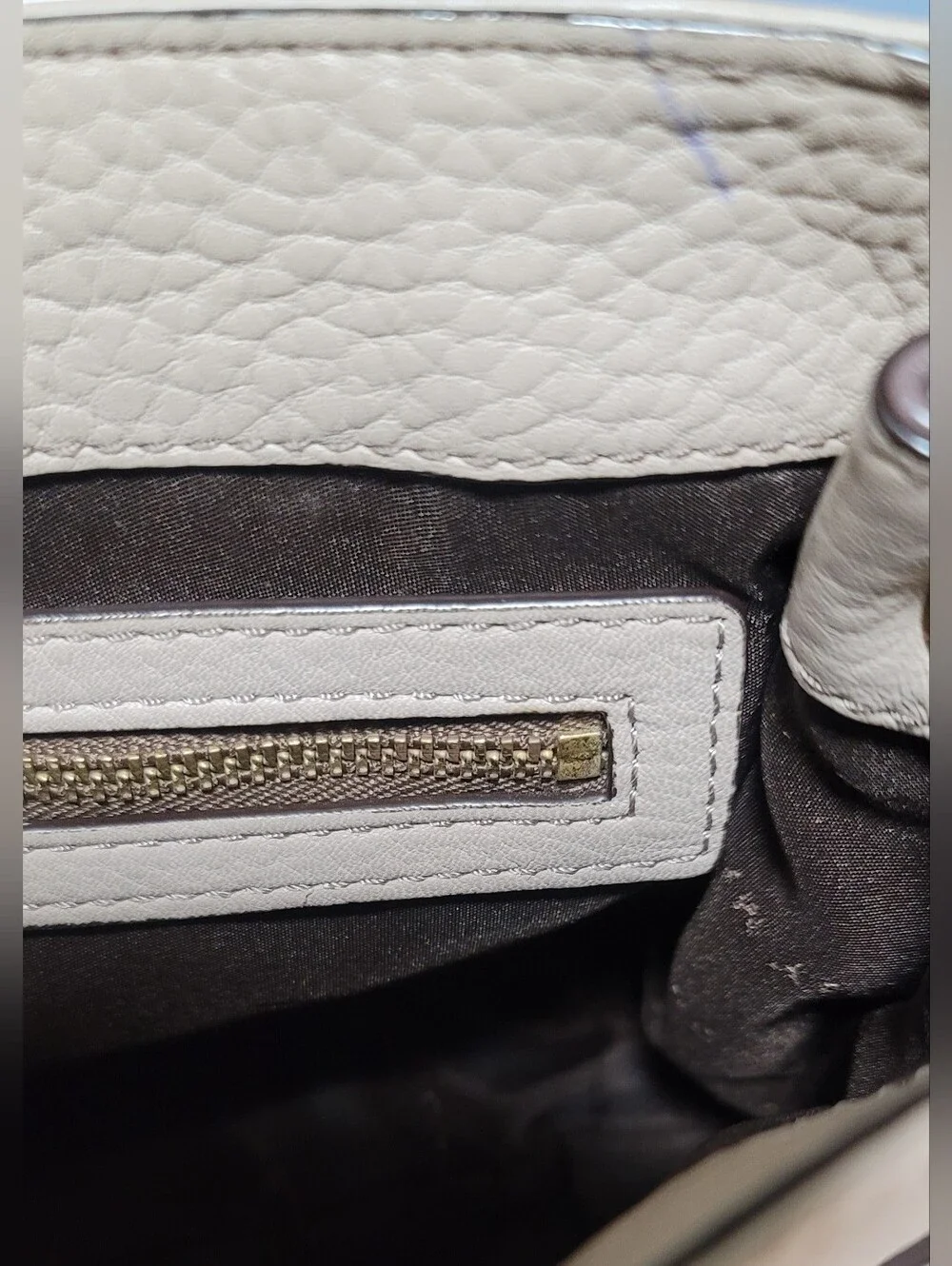 Marc by Marc Jacobs Taupe/Brown Pebbled Leather Shoulder/Crossbody Bag - Picture 14 of 16